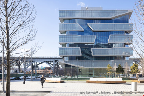 哥倫比亞大學商學院研究生.png