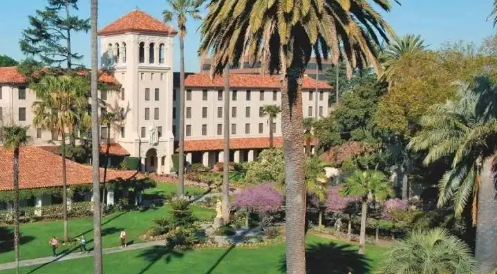 圣克拉拉大學